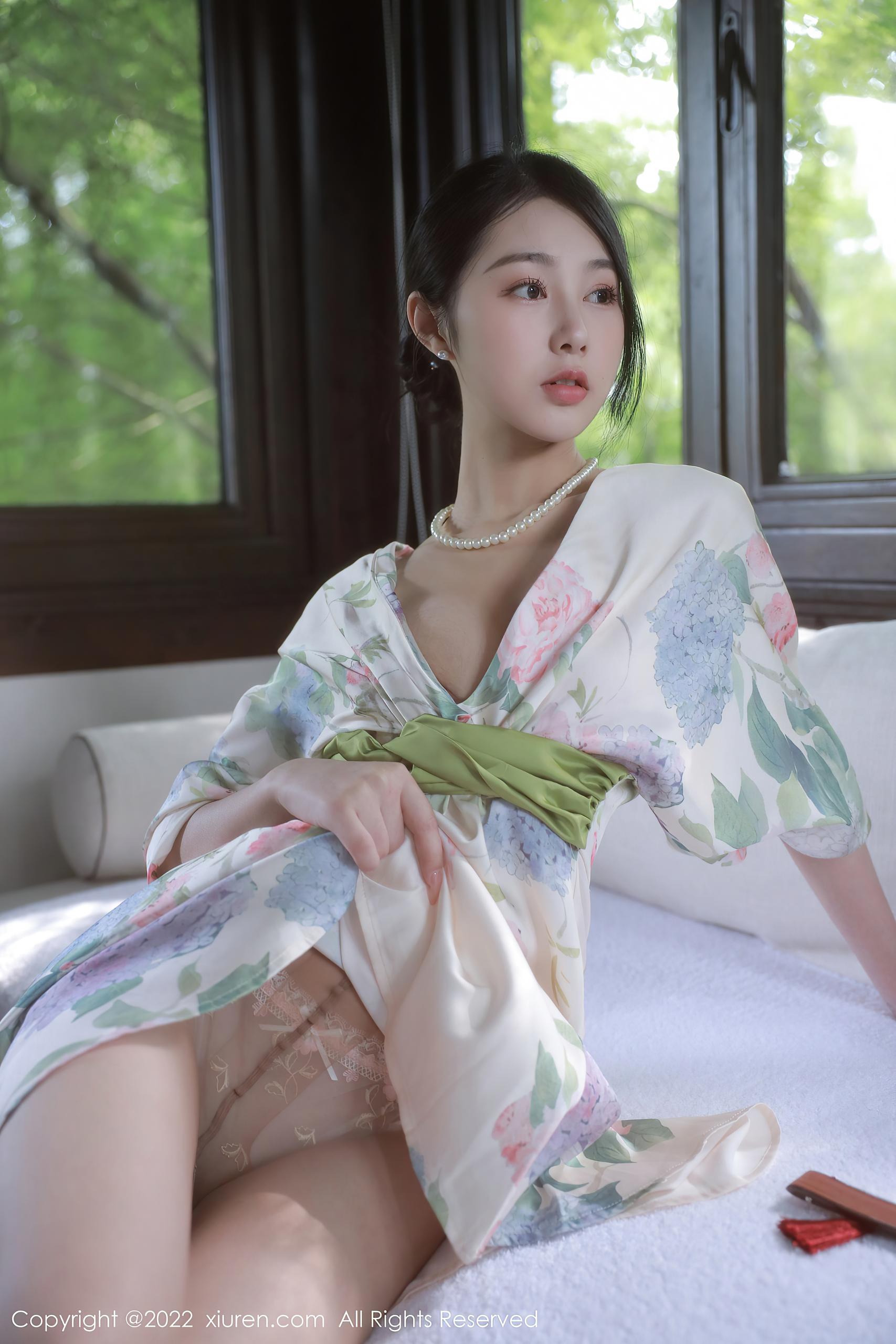 玖玖爱365日更新！娱乐圈有哪些女艺人被潜了
